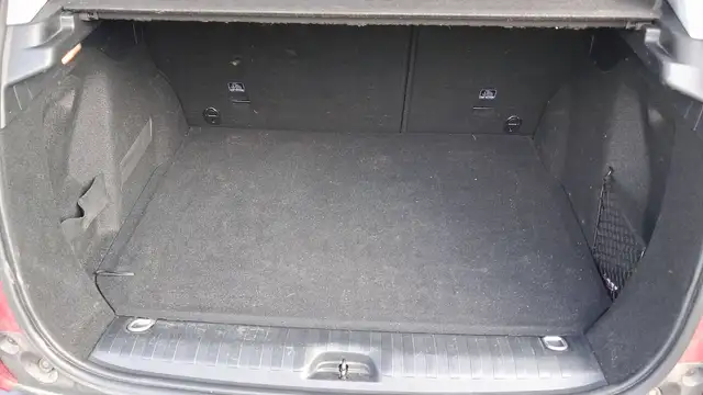Peugeot 2008 view 14