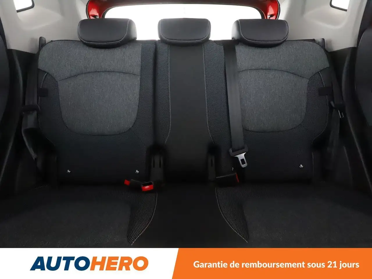Renault Captur — photo 15