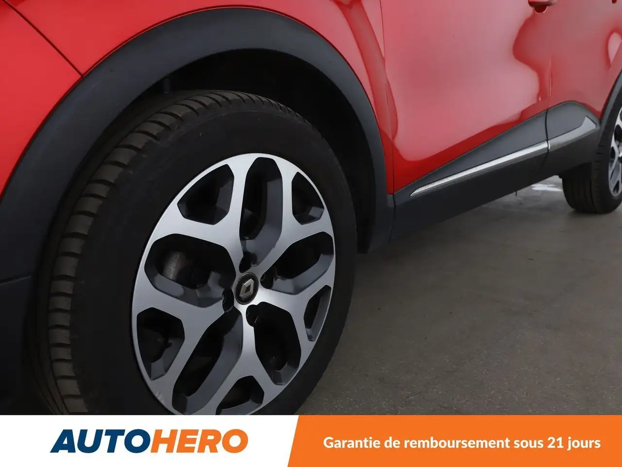 Renault Captur — photo 35