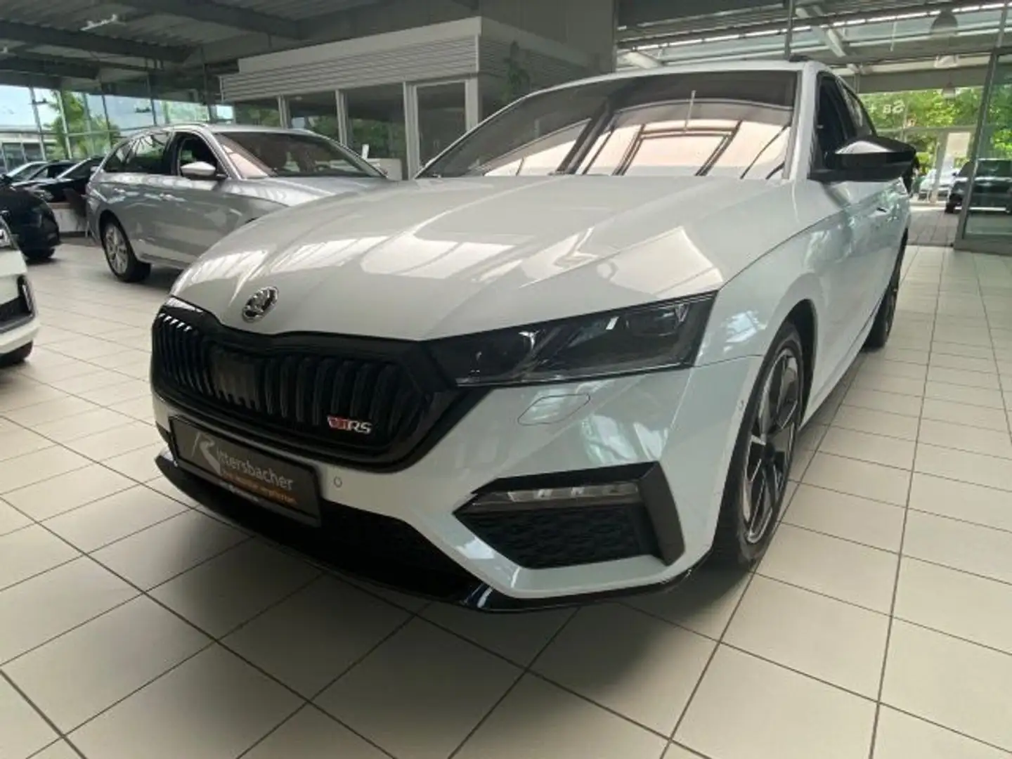 Skoda Octavia Combi RS 2.0 TDI DSG Canton Pano Navi Weiß - 2