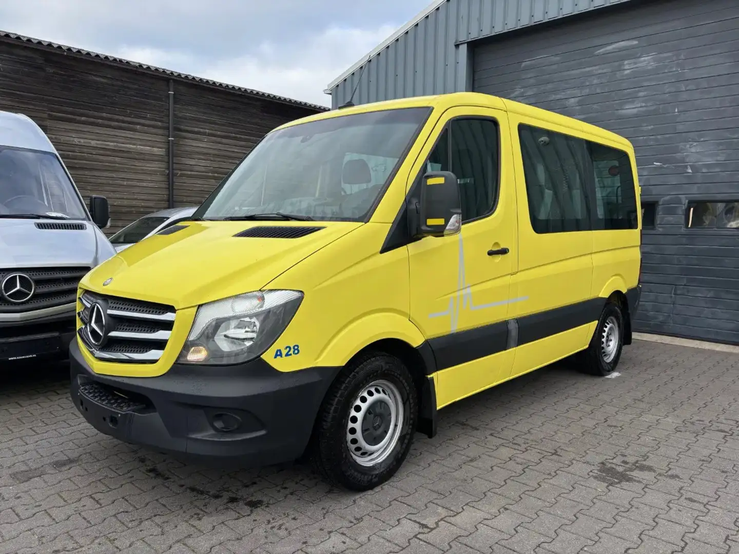 Mercedes-Benz Sprinter 314 CDI L1 Airco cruise control Geel - 1