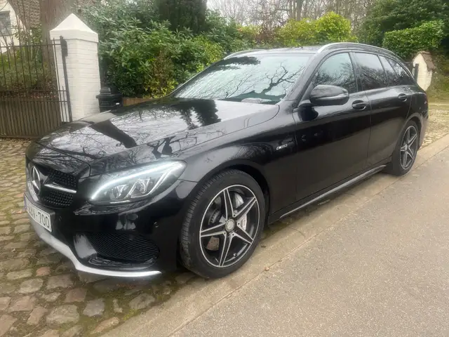 Mercedes-Benz C 43 AMG 4-Matic