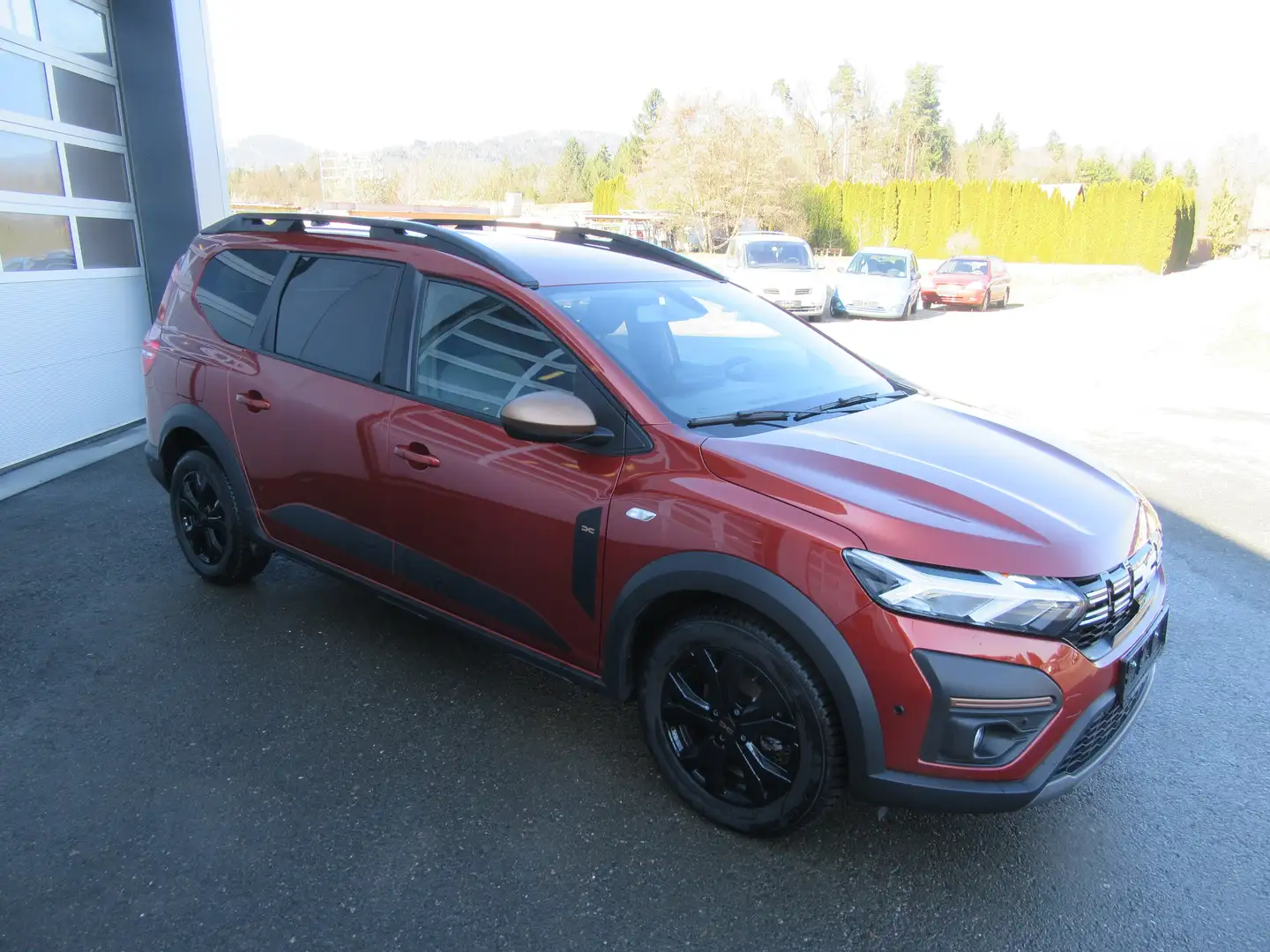 Dacia Jogger Extreme+ TCe 110  5-Sitzer Braun - 2