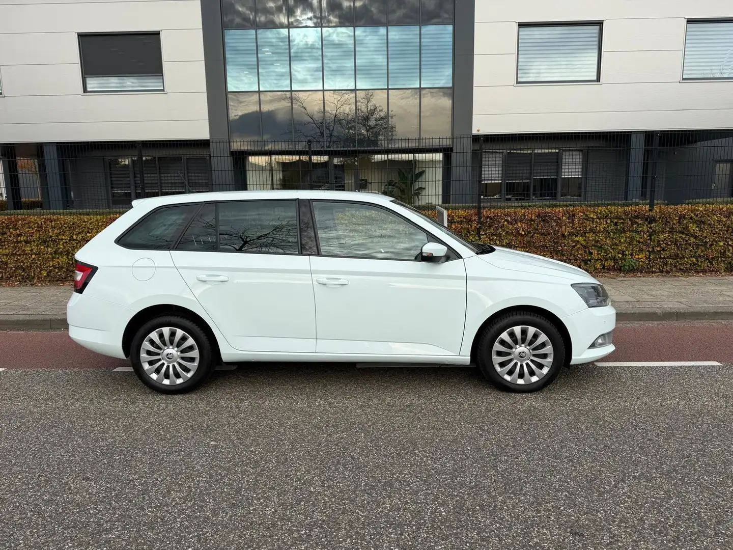 Skoda Fabia 1.0 TSI Style Navigatie Cruise/Climate-Control Ach Blanc - 2