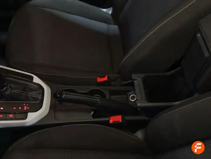 SEAT Arona 2024, foto 22