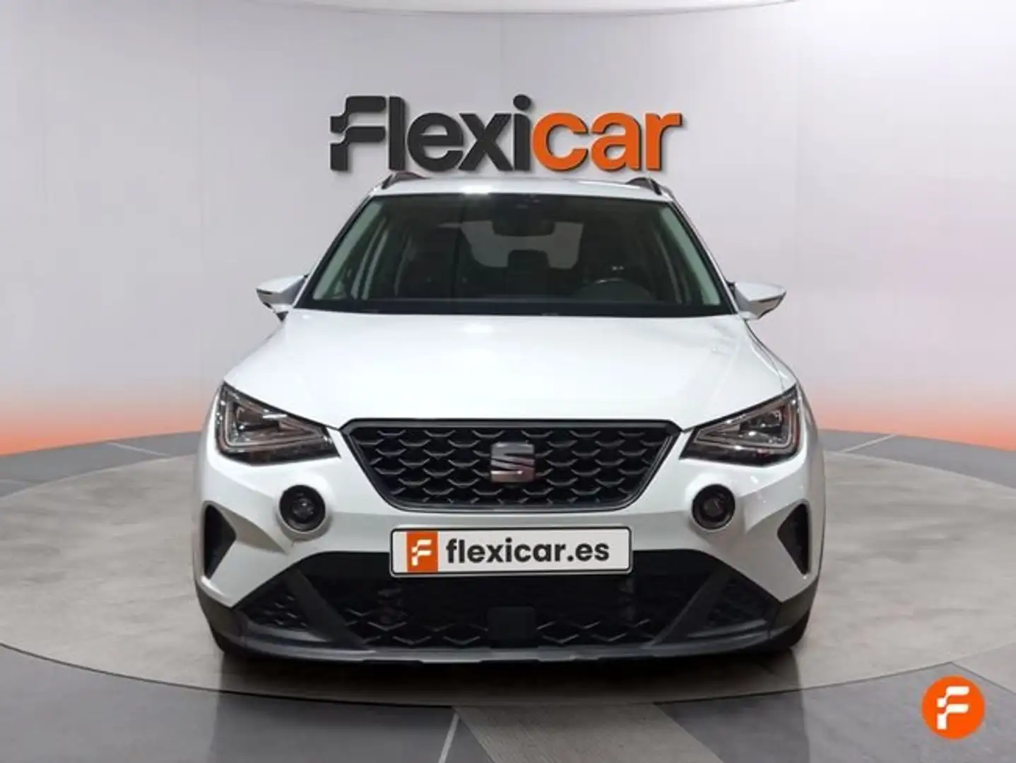 SEAT Arona 1.0 TSI 85kW (115CV) DSG FR XL Blanco - 2