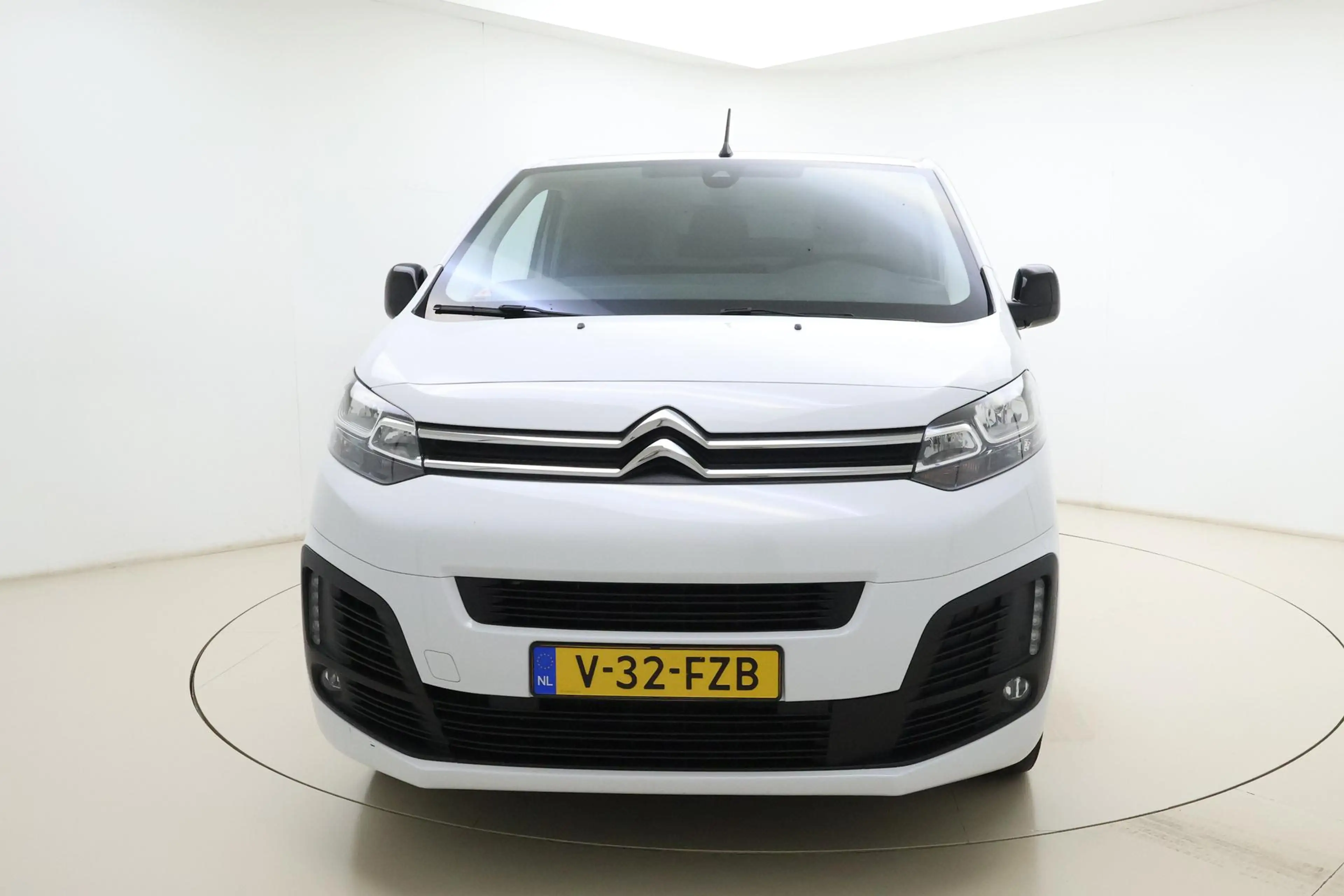Citroen Jumpy 2.0 BlueHDI 145 L3 | Automaat | Navigatie | Airco — photo 6