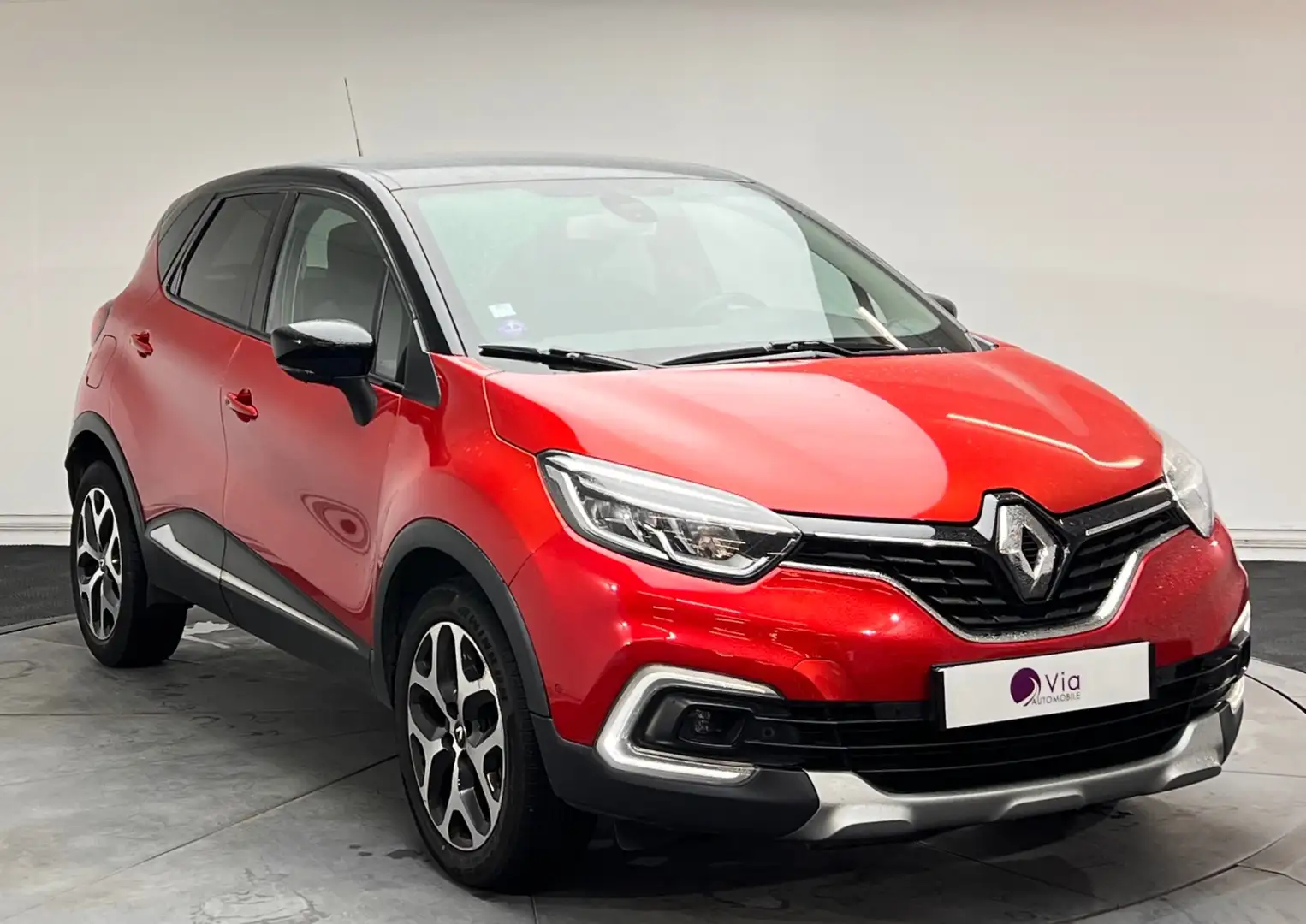Renault Captur 0.9 TCe 90 Energy Intens Rouge - 2