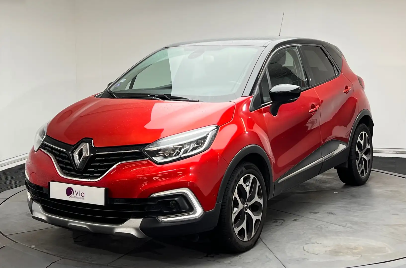 Renault Captur 0.9 TCe 90 Energy Intens Rouge - 1