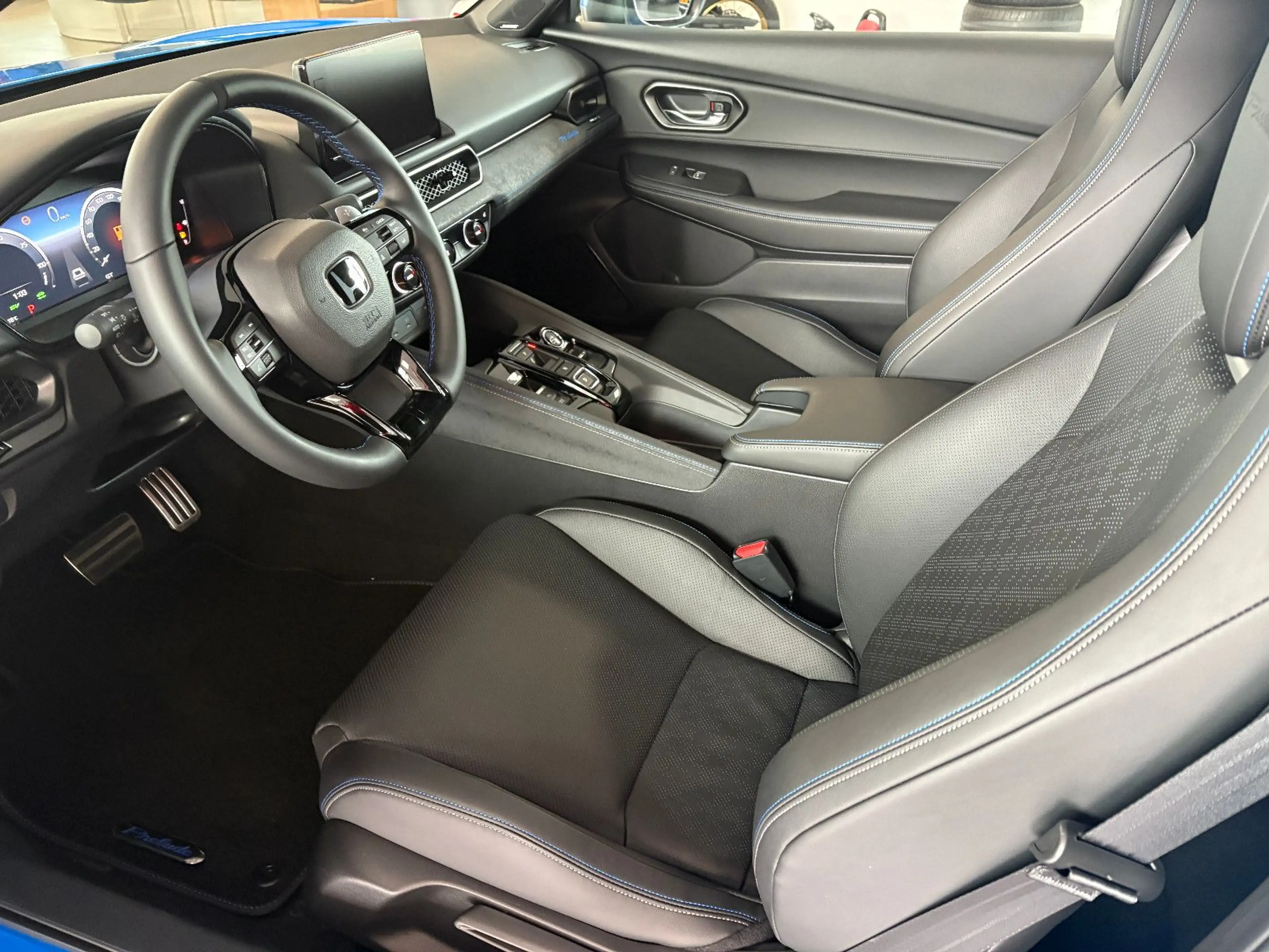 Honda Prelude 2.0 i-MMD e:HEV 135 kW Advance — photo 12
