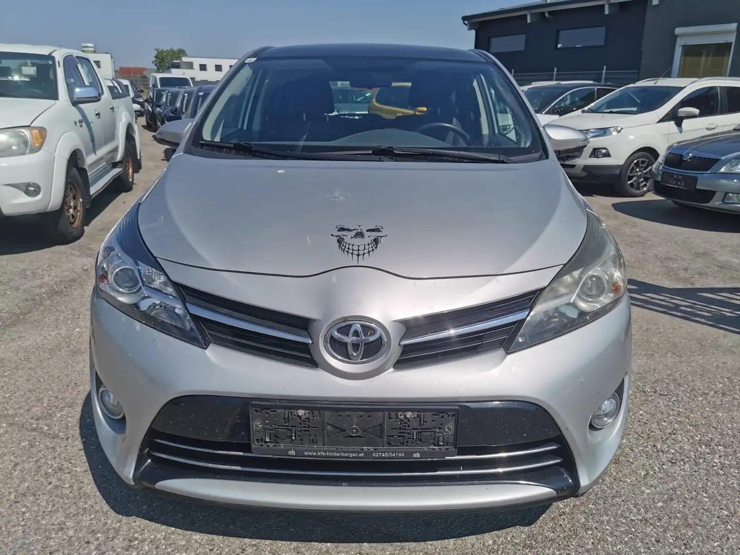 Toyota Verso Verso 1,6 D-4D Lounge Lounge Silber - 2