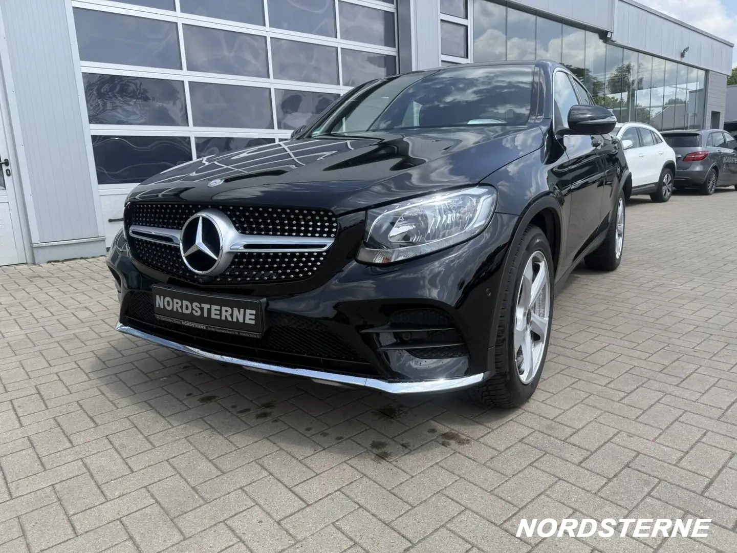 Mercedes-Benz GLC 220 GLC 220 d 4MATIC Coupé AMG-Line+360°+AHK+NAVI Negro - 2