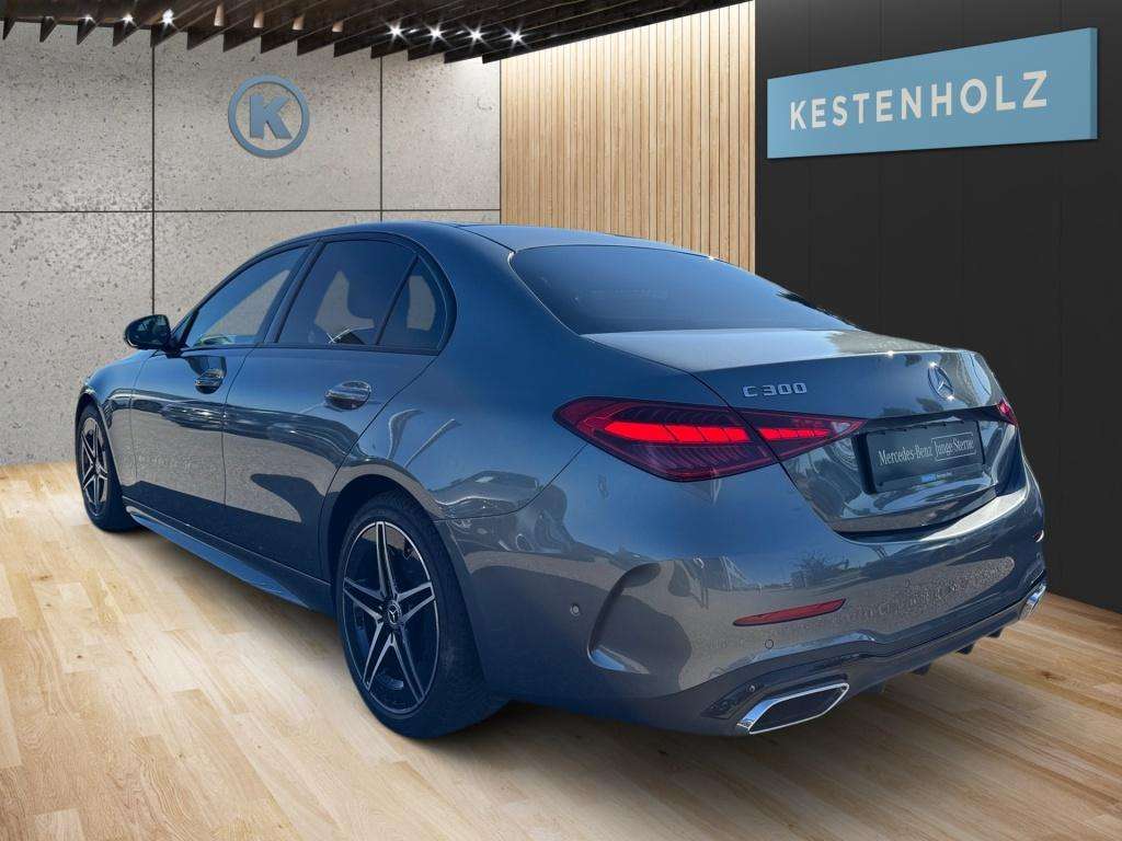 Mercedes-Benz C 300