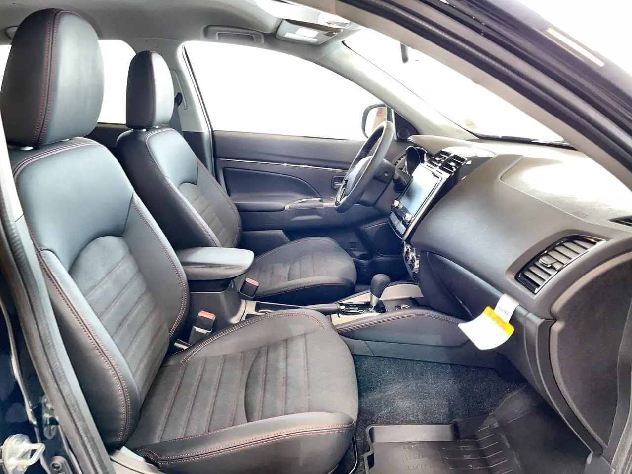 Mitsubishi RVR снимка Mitsubishi RVR