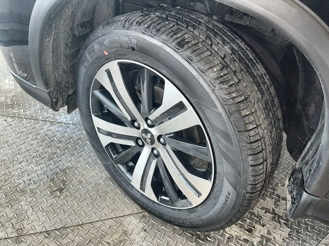 Mitsubishi RVR снимка Mitsubishi RVR