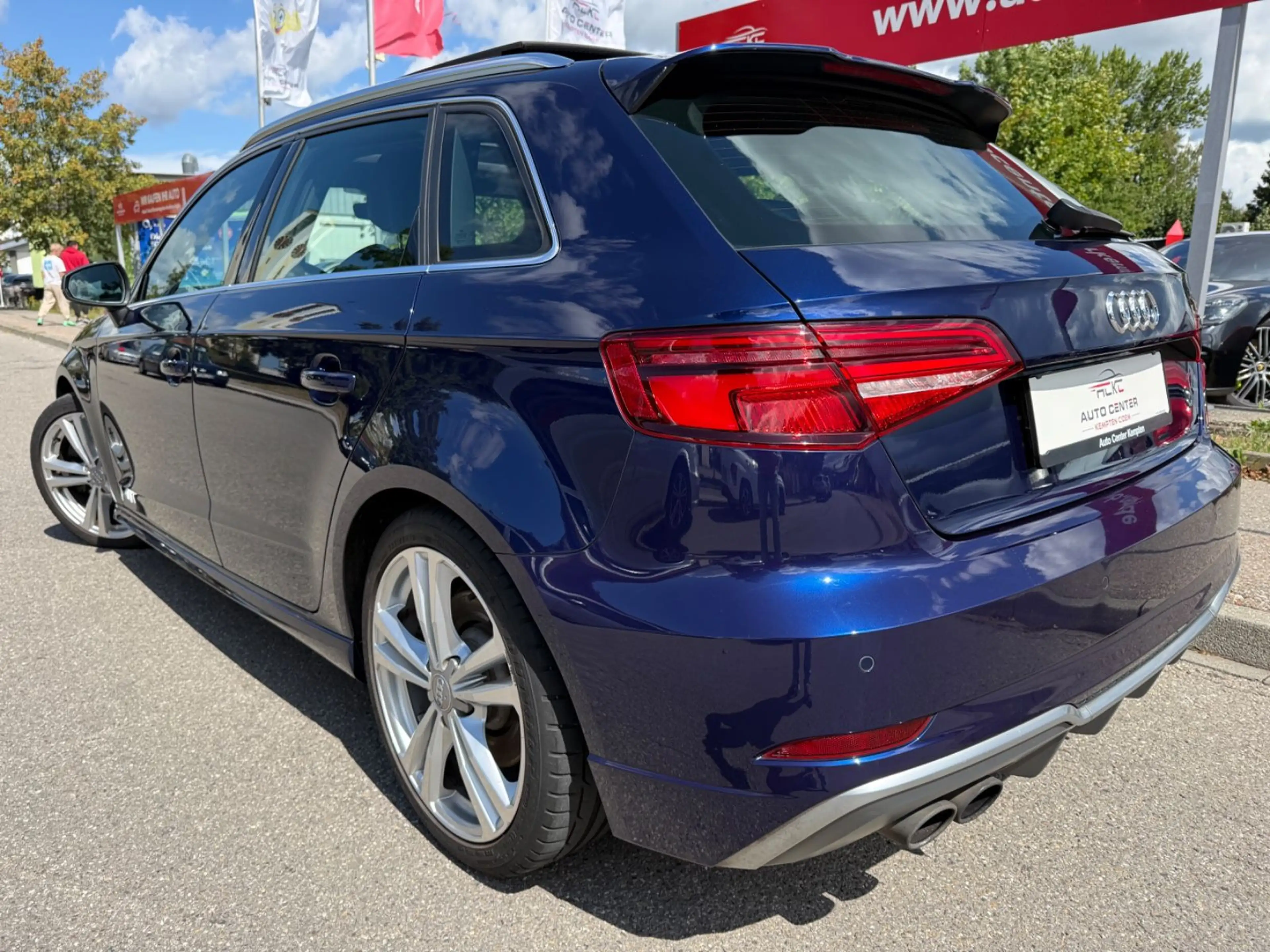 Audi S3 Sportback 2.0 TFSI quattro*Panorama*LED — photo 5