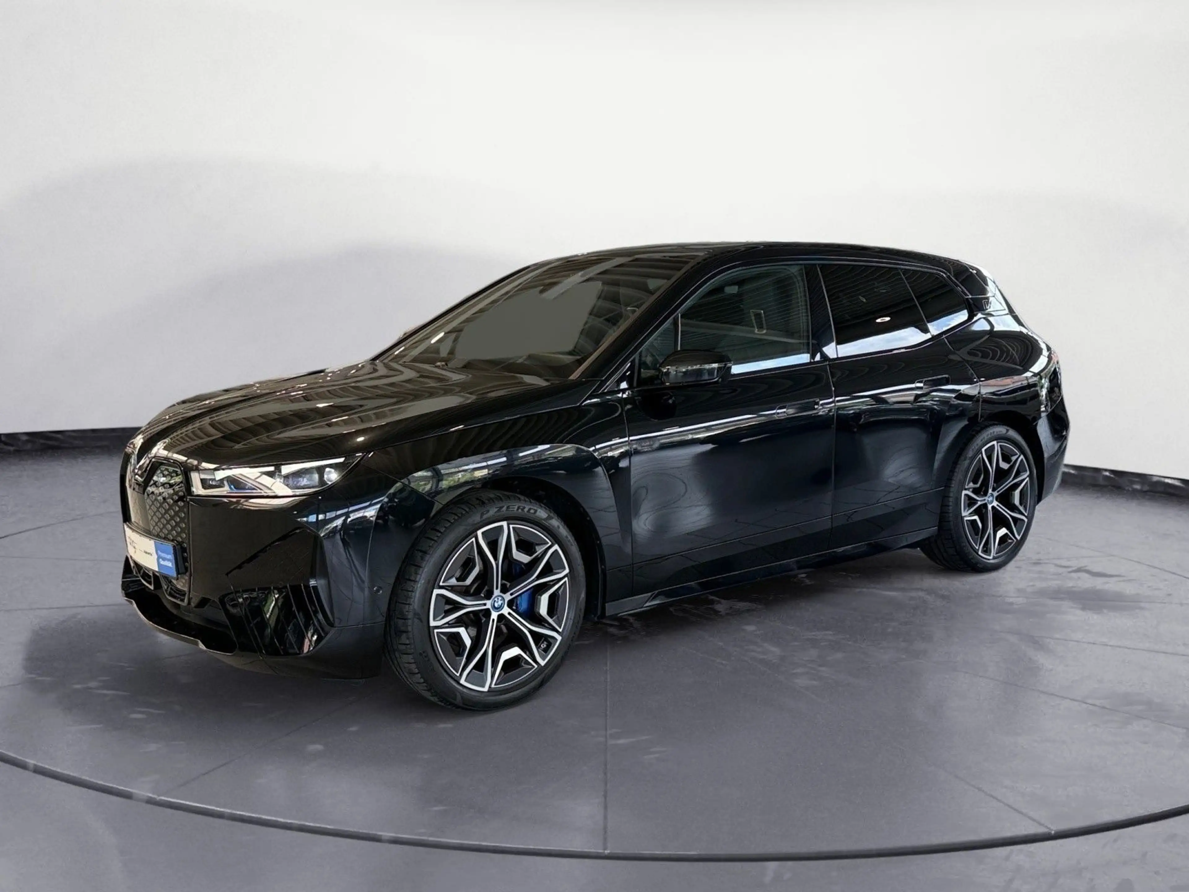 BMW iX xDrive40 Edition Sport Pano AHK Soft-Close 22 — photo 2