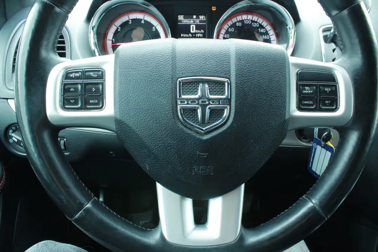 Dodge Grand Caravan photo Dodge Grand Caravan