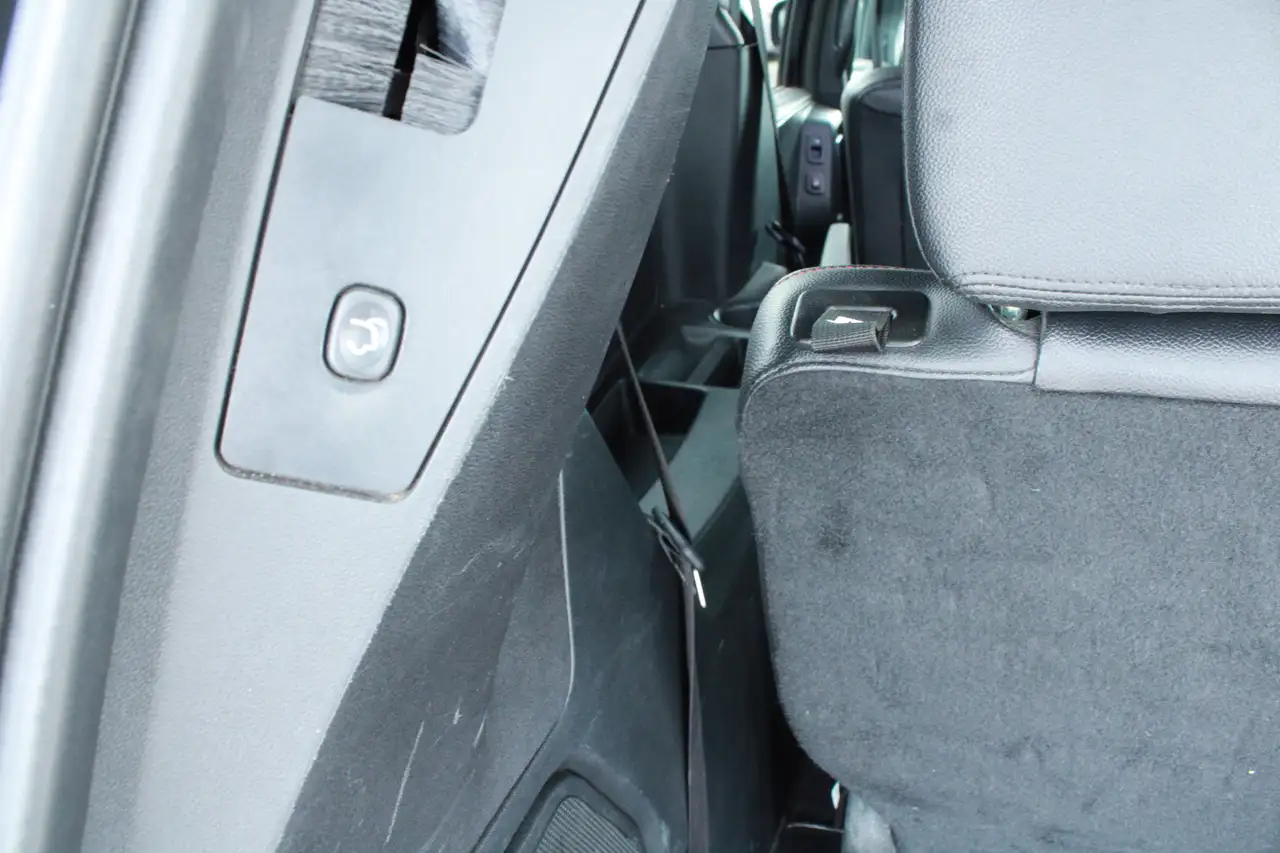 Dodge Grand Caravan photo Dodge Grand Caravan