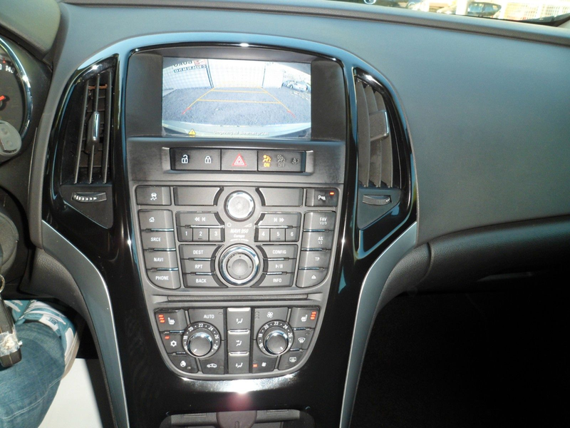 Opel Astra J 2,0 CDTI NAVI/KLIMA/XENON /TÜV/AU NEU!!! — photo 14