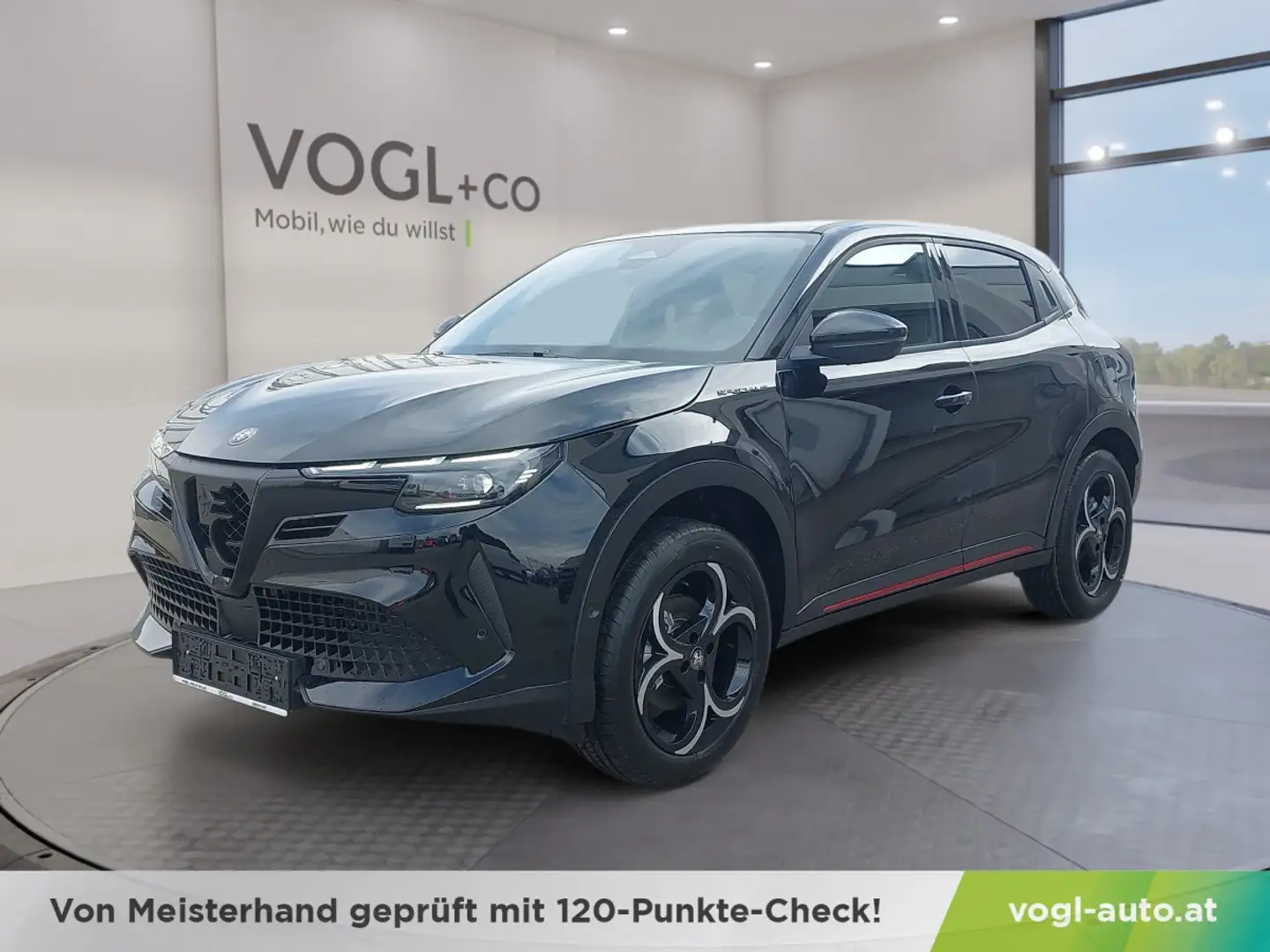 Alfa Romeo Junior SPECIALE 1.2 145PS HYBRID eDCT6 Schwarz - 1