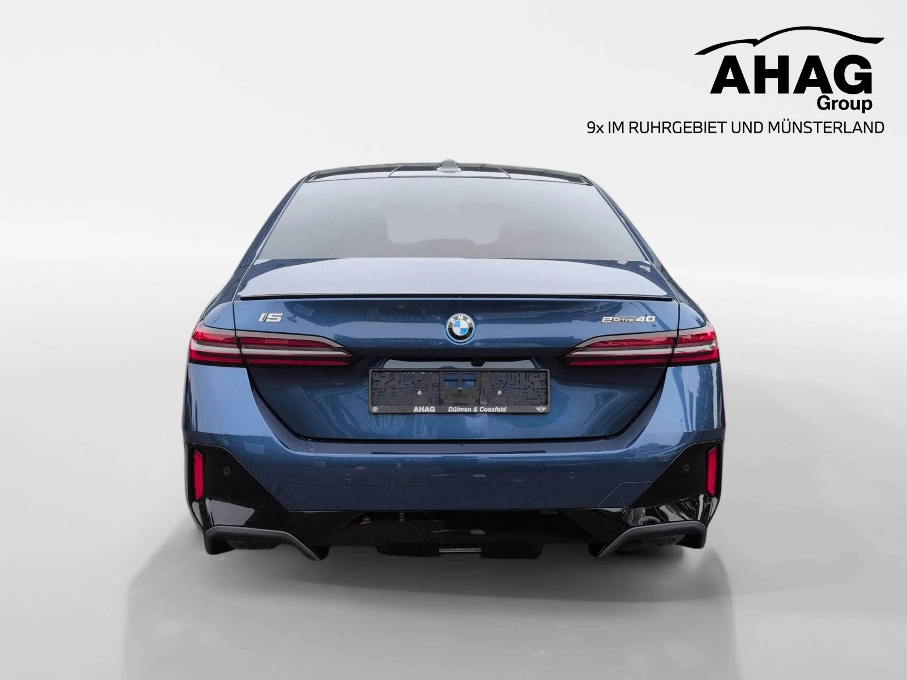 BMW i5 eDrive40 Limousine — photo 5