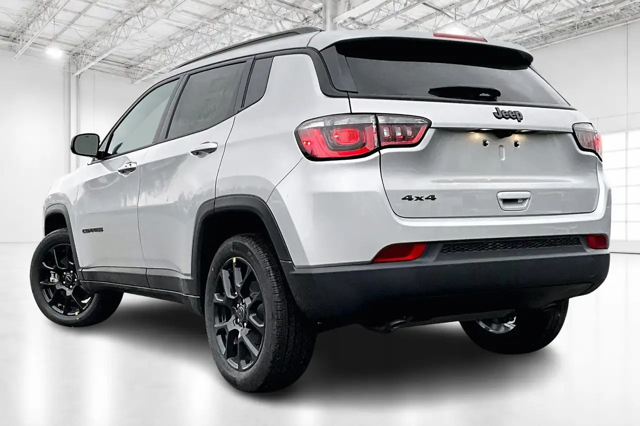 Jeep Compass снимка Jeep Compass
