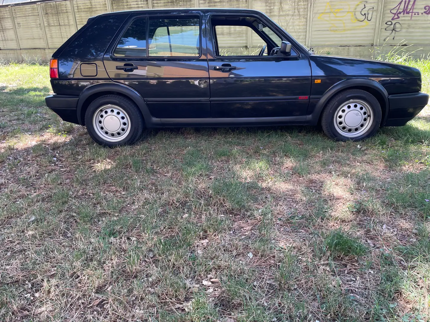 Volkswagen Golf GTI Golf 5p 1.8 Gti s/SS 5m Schwarz - 2