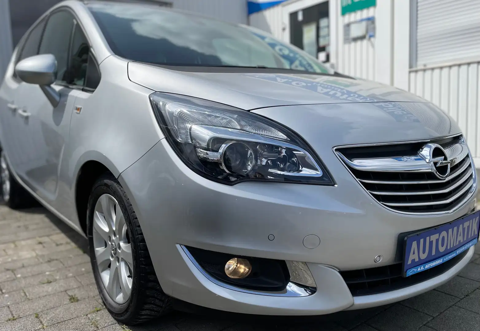 Opel Meriva 1.4 Automatik Innovation NUR 20.600KM! KAMERA TOP! Silber - 1
