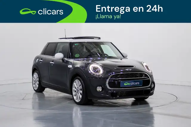 Mini Hatch view 3