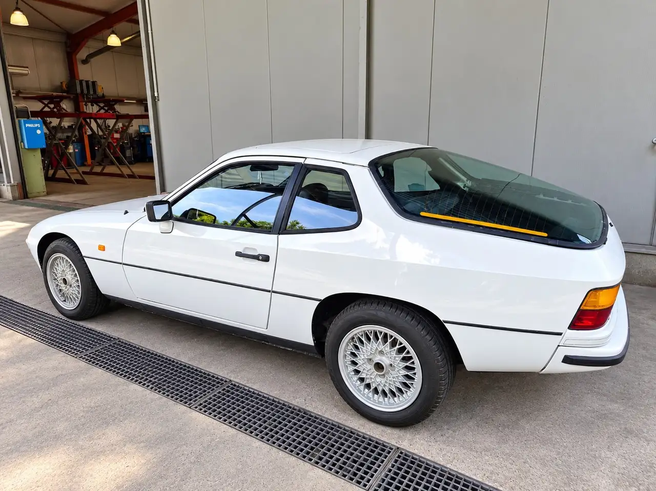 Porsche 924, foto 3