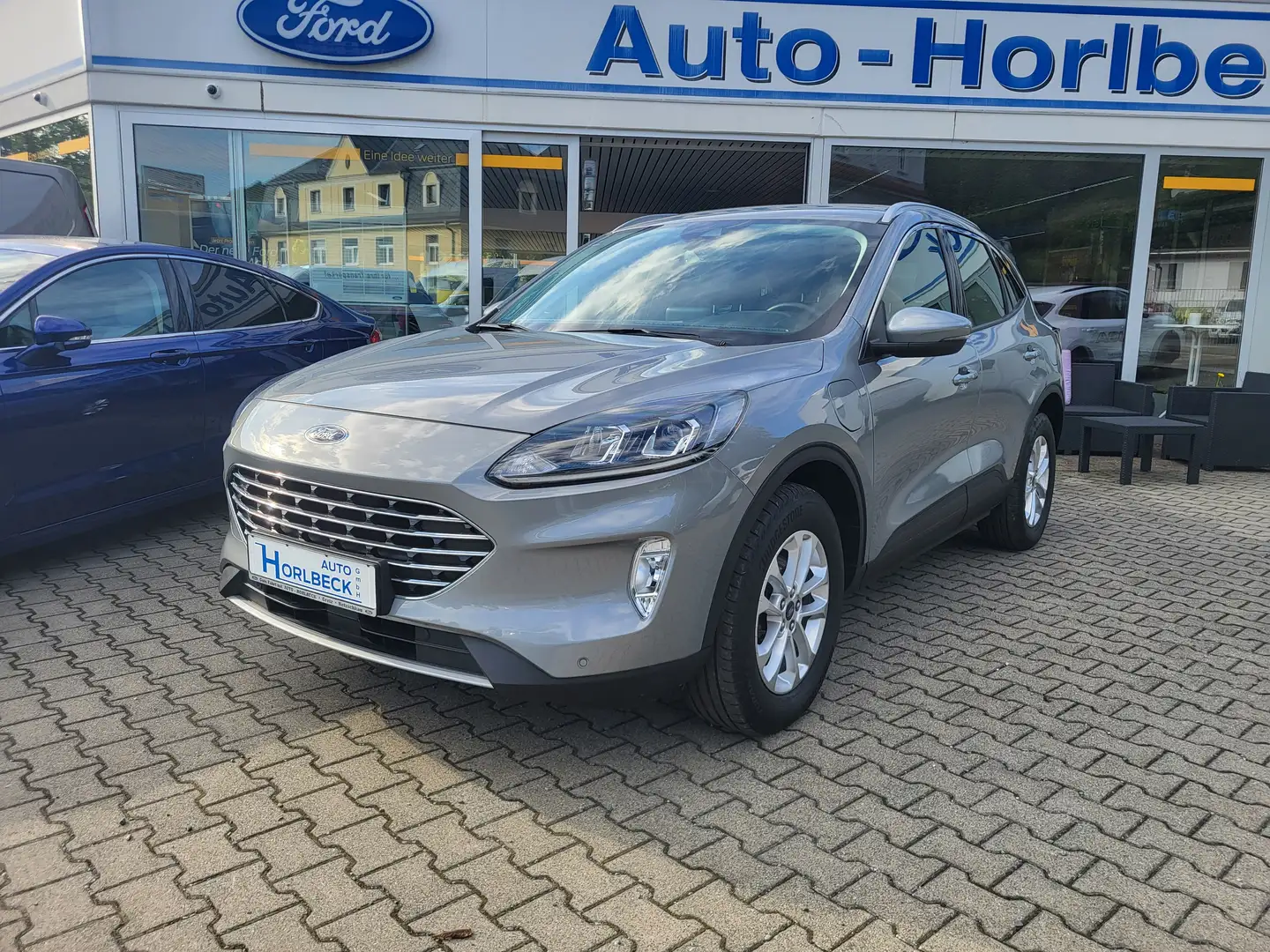 Ford Kuga Plug-In Hybrid Titanium Argent - 1