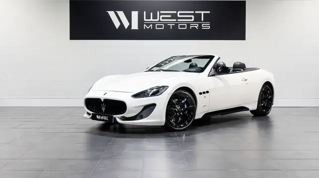 Maserati GranCabrio Sport 4.7 V8 460 BVA – Immat France Historique Limpide Sièges Régulateur de vitesse