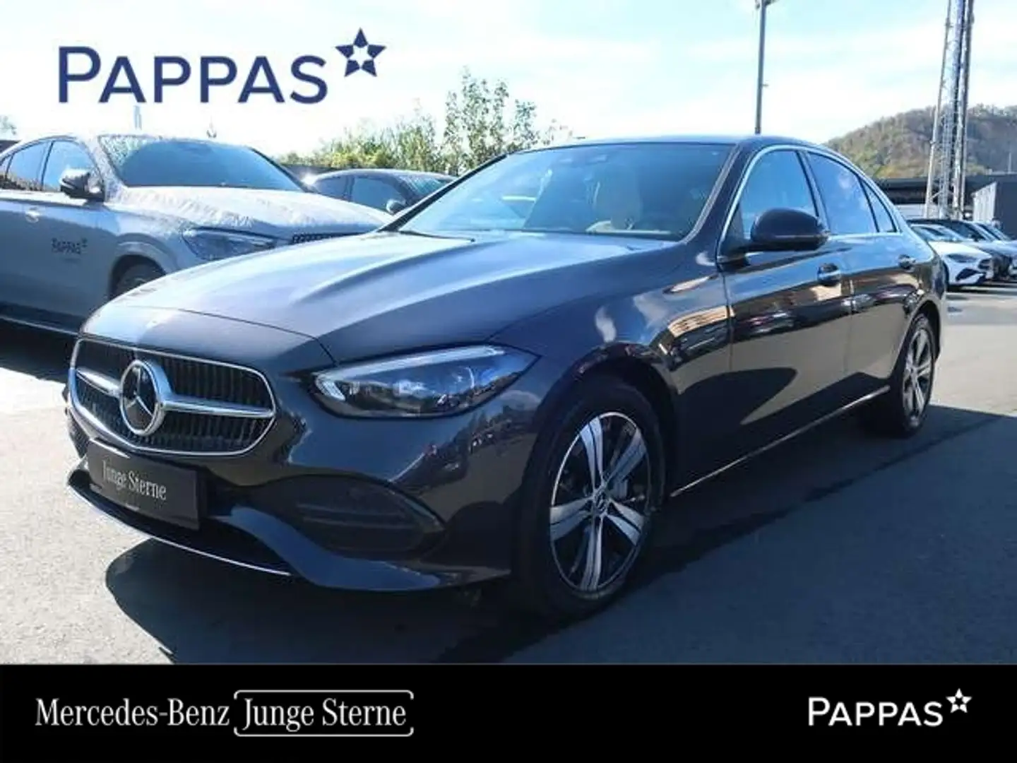 Mercedes-Benz C 400 e 4MATIC Distr Navi PTS SHZ Keyl Pano LED Grau - 1