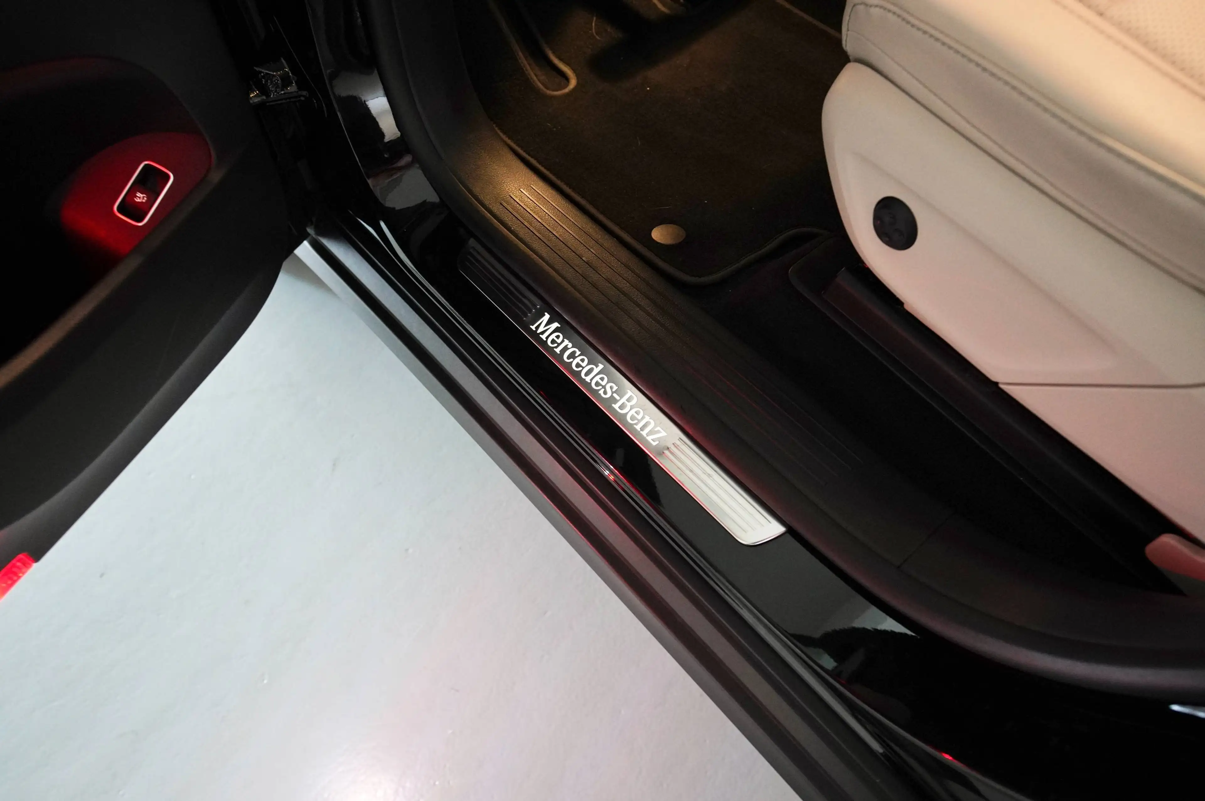 Mercedes-Benz GLE 350 GLE 350 de 4Matic  PLUG IN HYBRID - PANORAMA - STANDHEIZUNG — photo 15