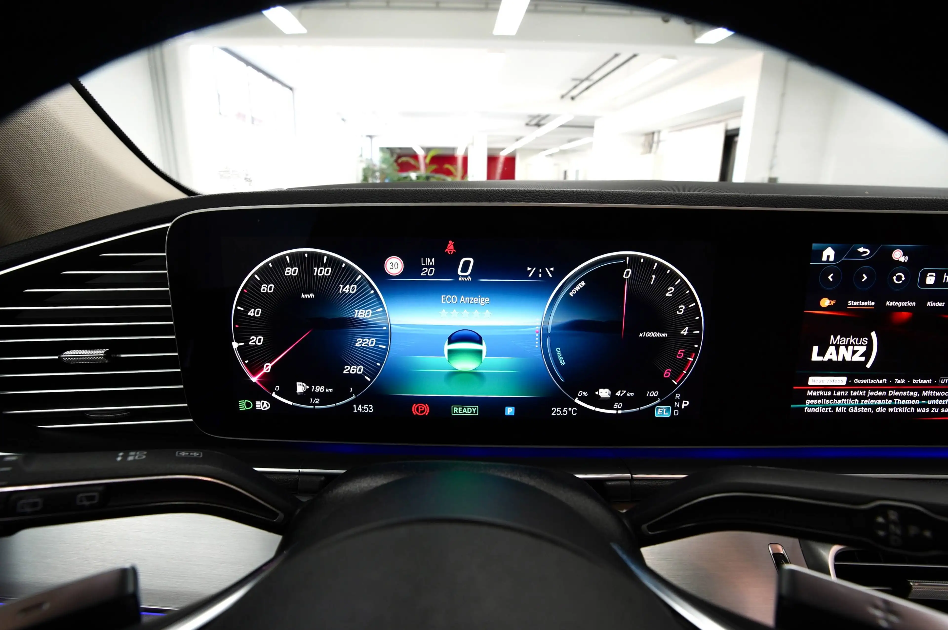 Mercedes-Benz GLE 350 GLE 350 de 4Matic  PLUG IN HYBRID - PANORAMA - STANDHEIZUNG — photo 37