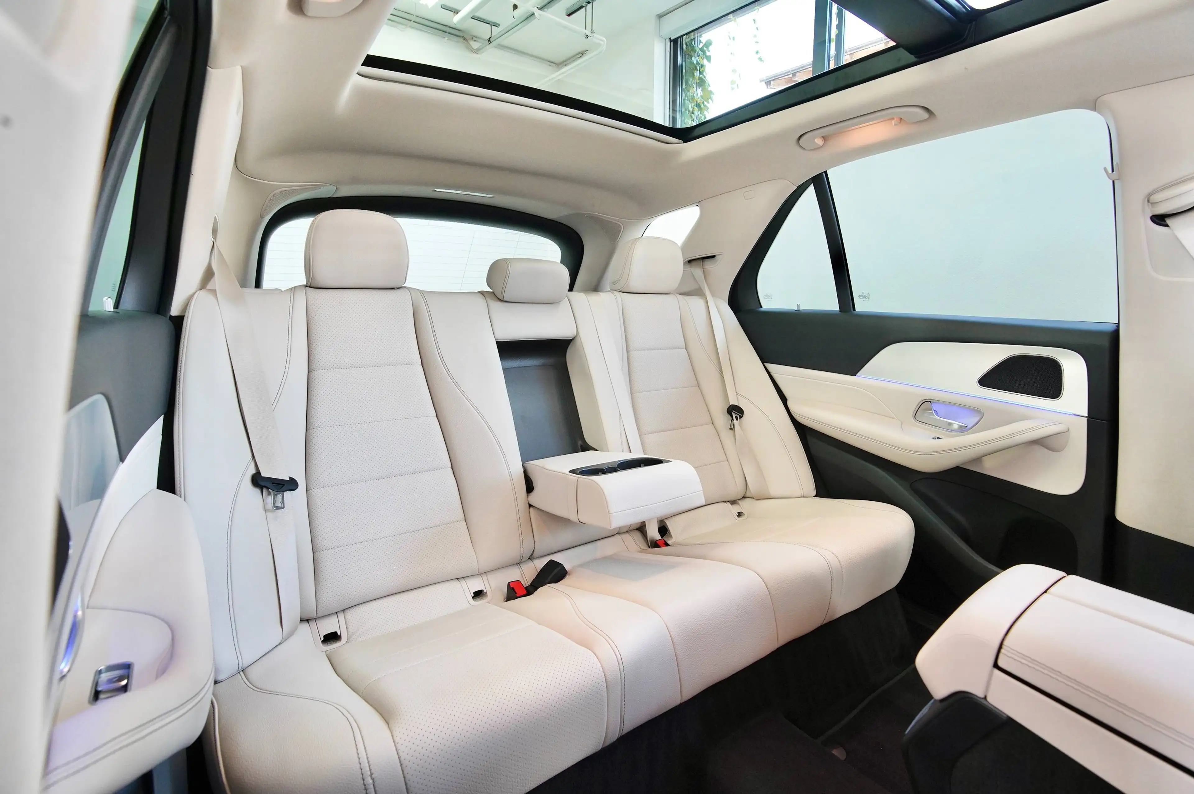 Mercedes-Benz GLE 350 GLE 350 de 4Matic  PLUG IN HYBRID - PANORAMA - STANDHEIZUNG — photo 43