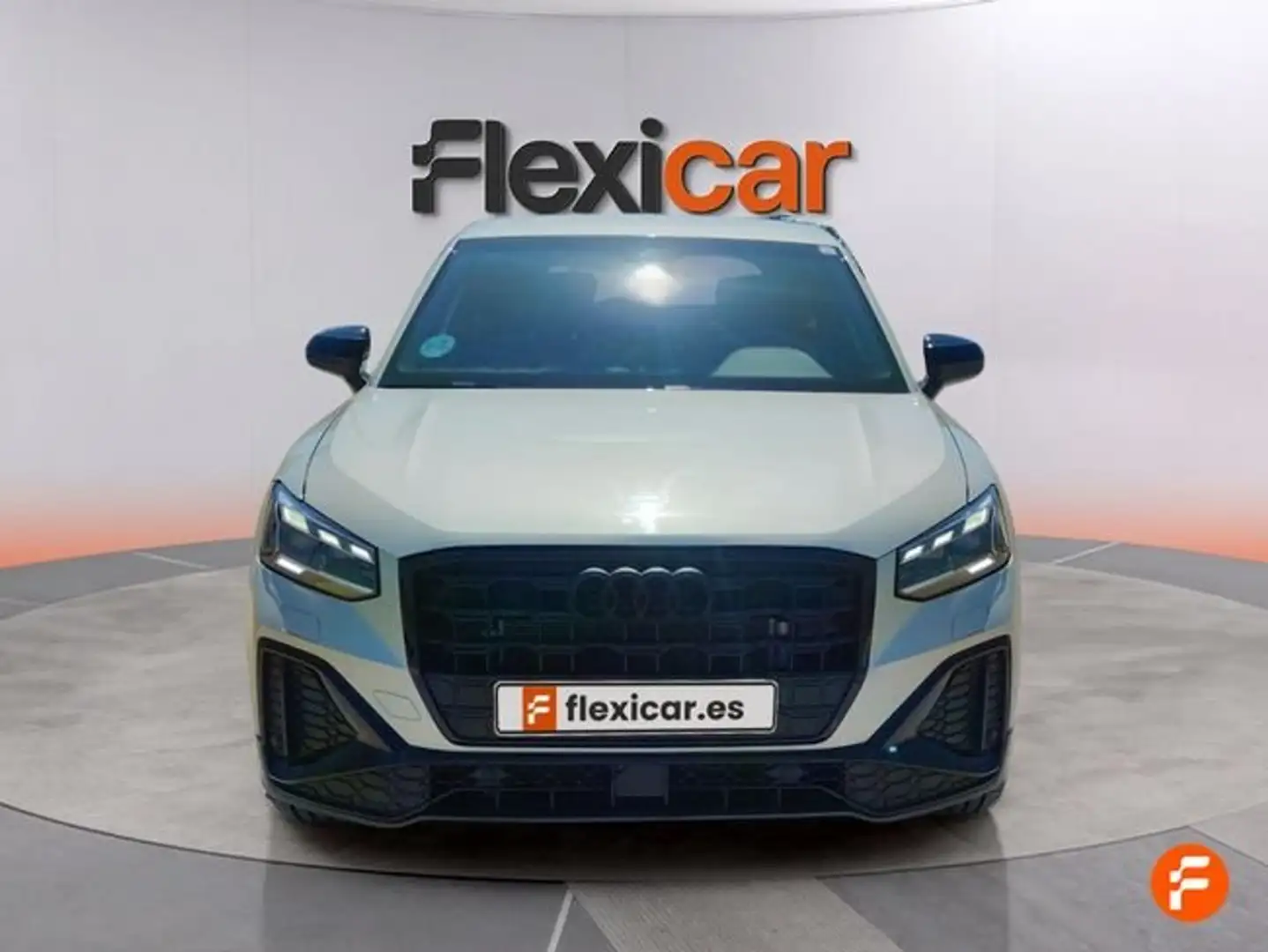 Audi Q2 35 TFSI Black line edition S tronic 110kW Gris - 2