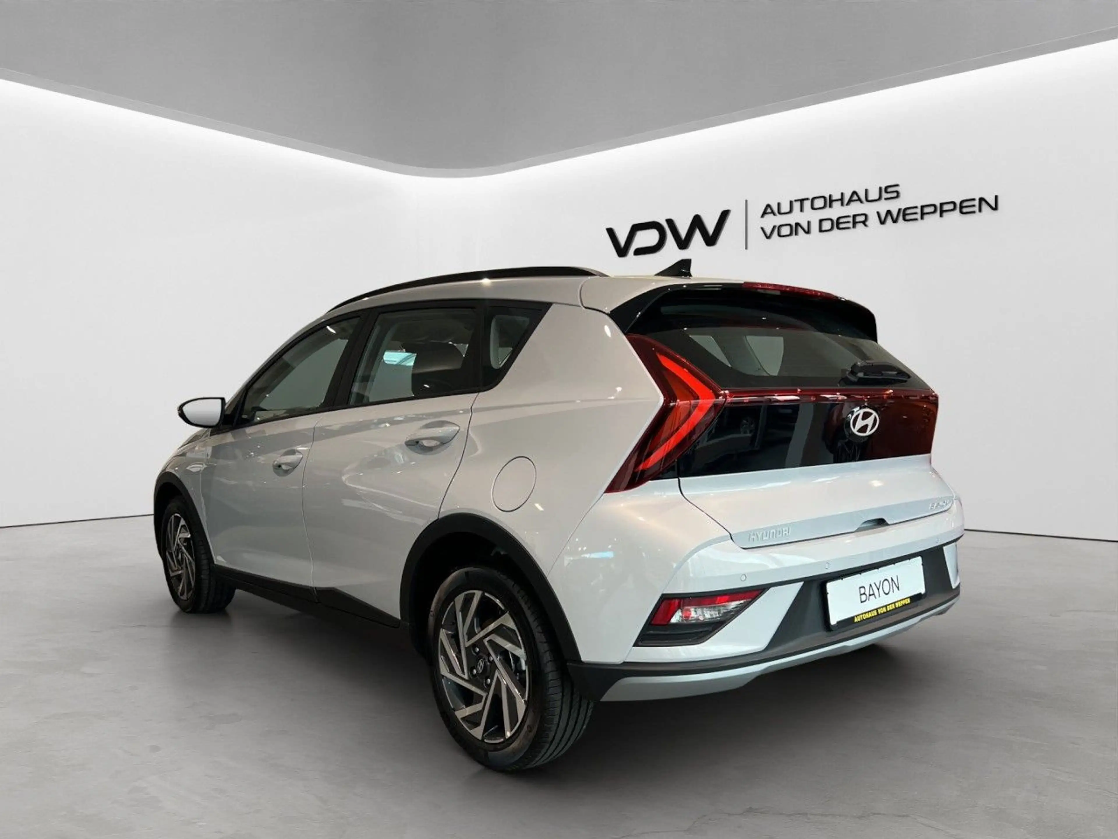Hyundai BAYON TREND MIT NAVI + RUECK-KAMERA + PDC U.V.M! — photo 6