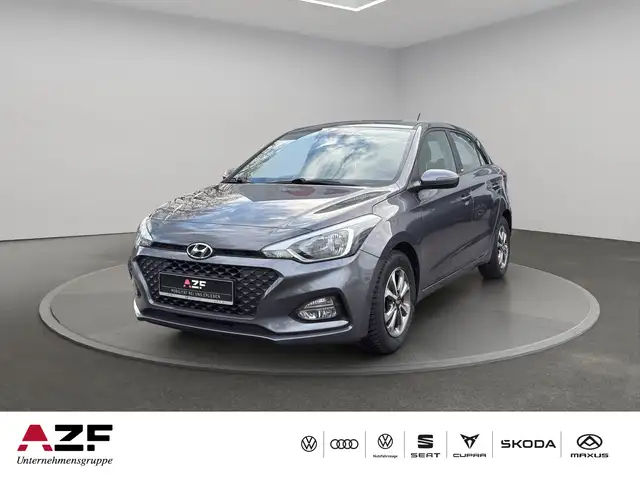 Hyundai i20 1.2 Trend KLIMA+LENKRADHZG+SITZHZG