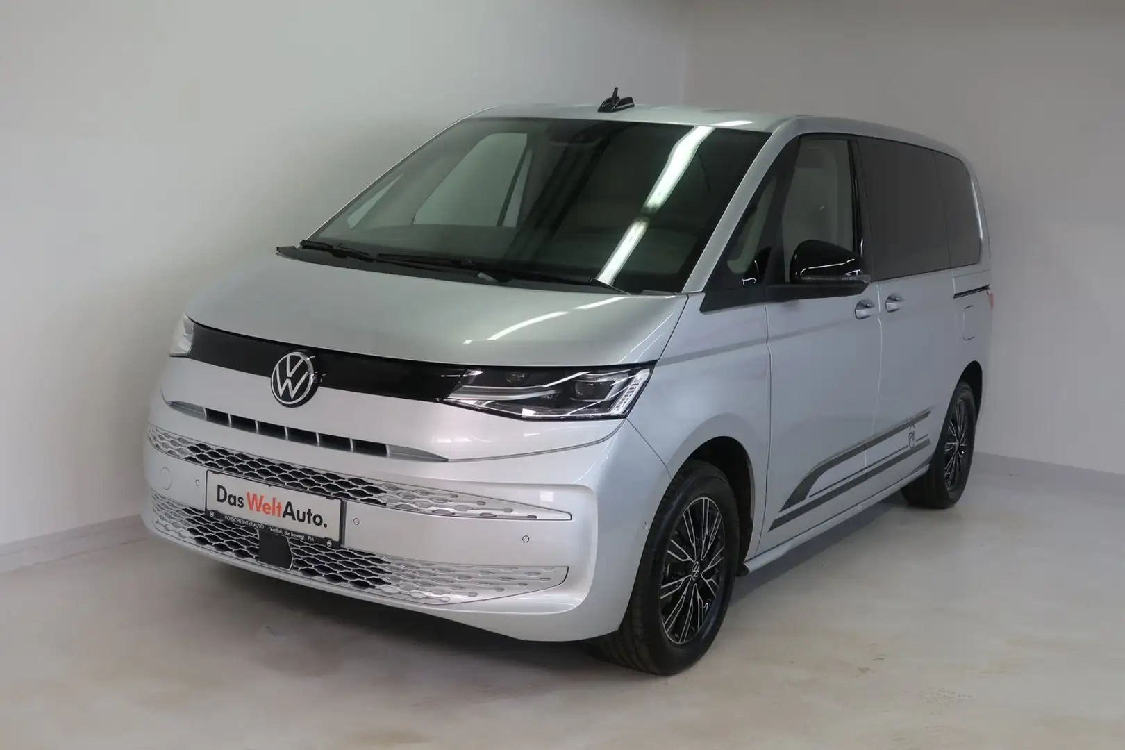 Volkswagen T7 Multivan VW T7 Multivan Business eHybrid 180 kW 4MOTION Silber - 1