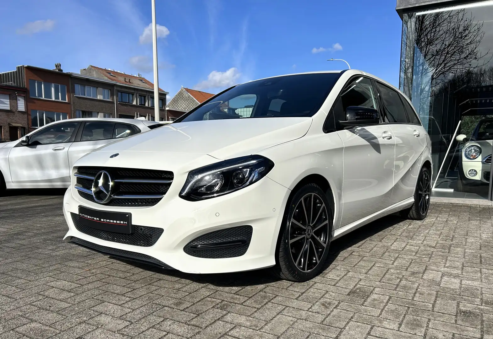 Mercedes-Benz B 180 30.106 Km! Blanc - 1