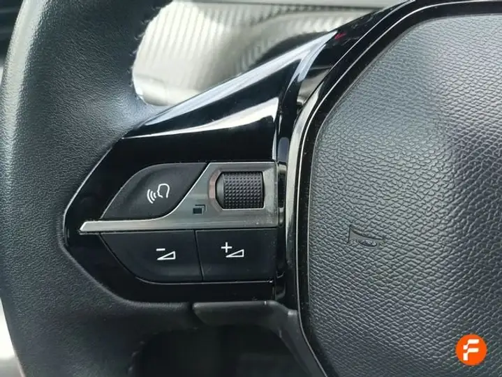 Peugeot 2008 2022, foto 12