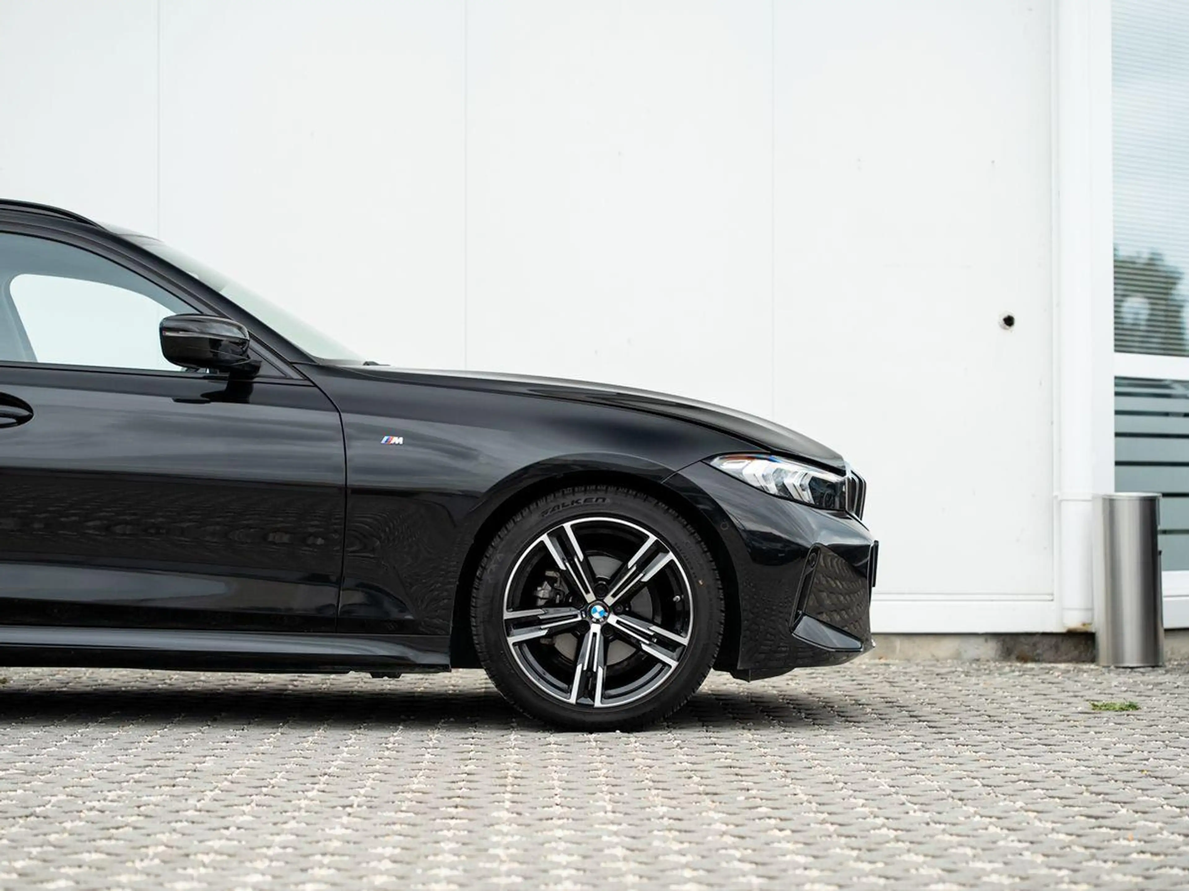 BMW 318 d Tour M-Sport AHK ACC KoZg Wireless S-Glas — photo 8
