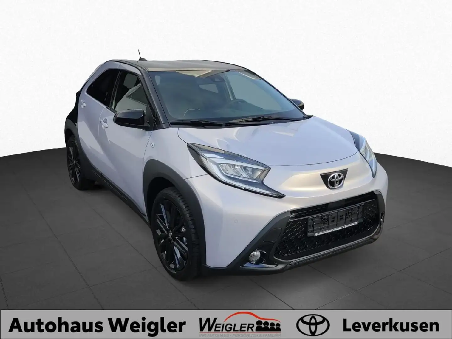 Toyota Aygo X JBL Automatik Sondermodell Silber - 2