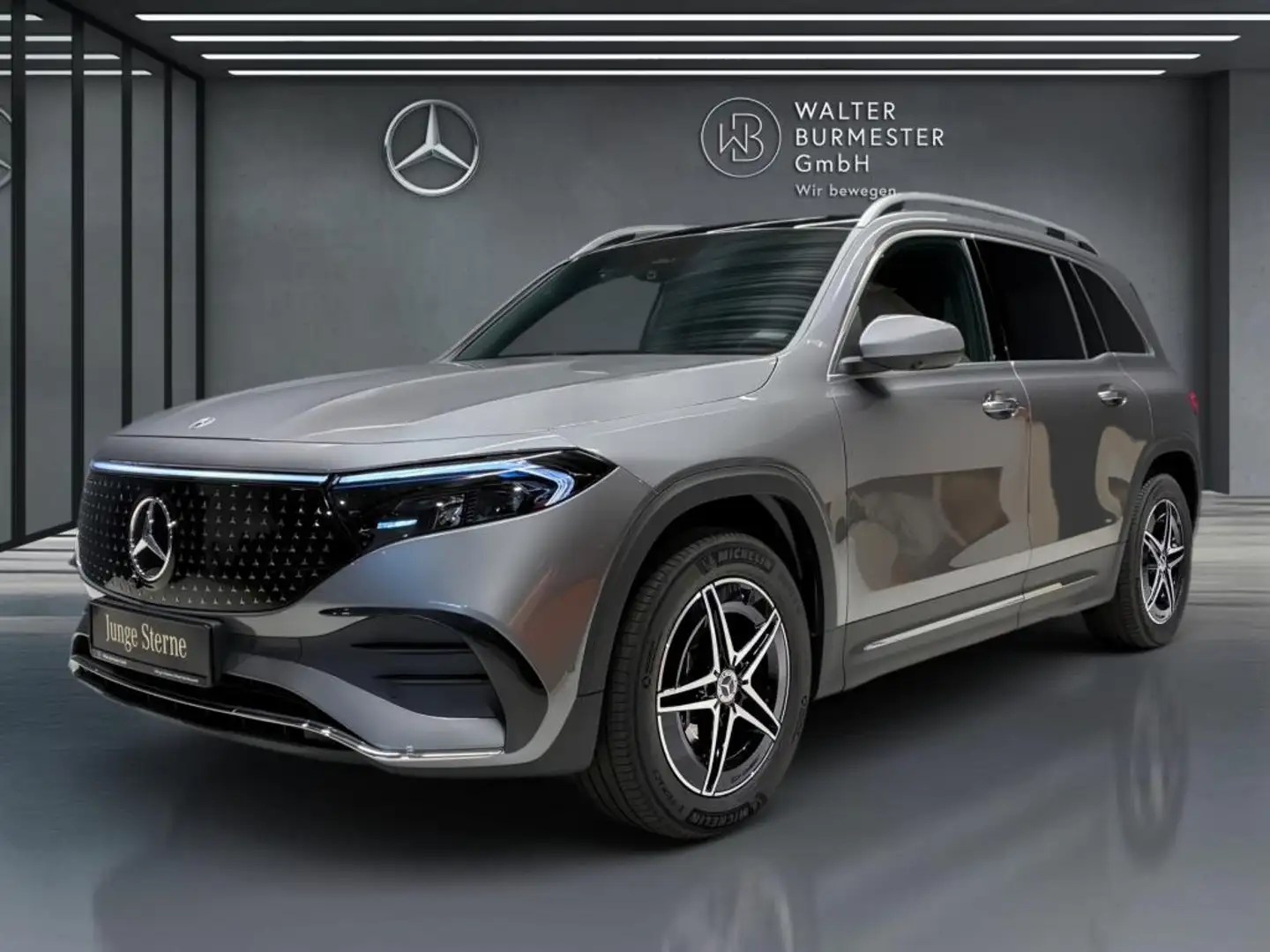 Mercedes-Benz EQB 300 4M AMG+Pano+Distronic+Kamera+AHK+Ambient Gris - 1