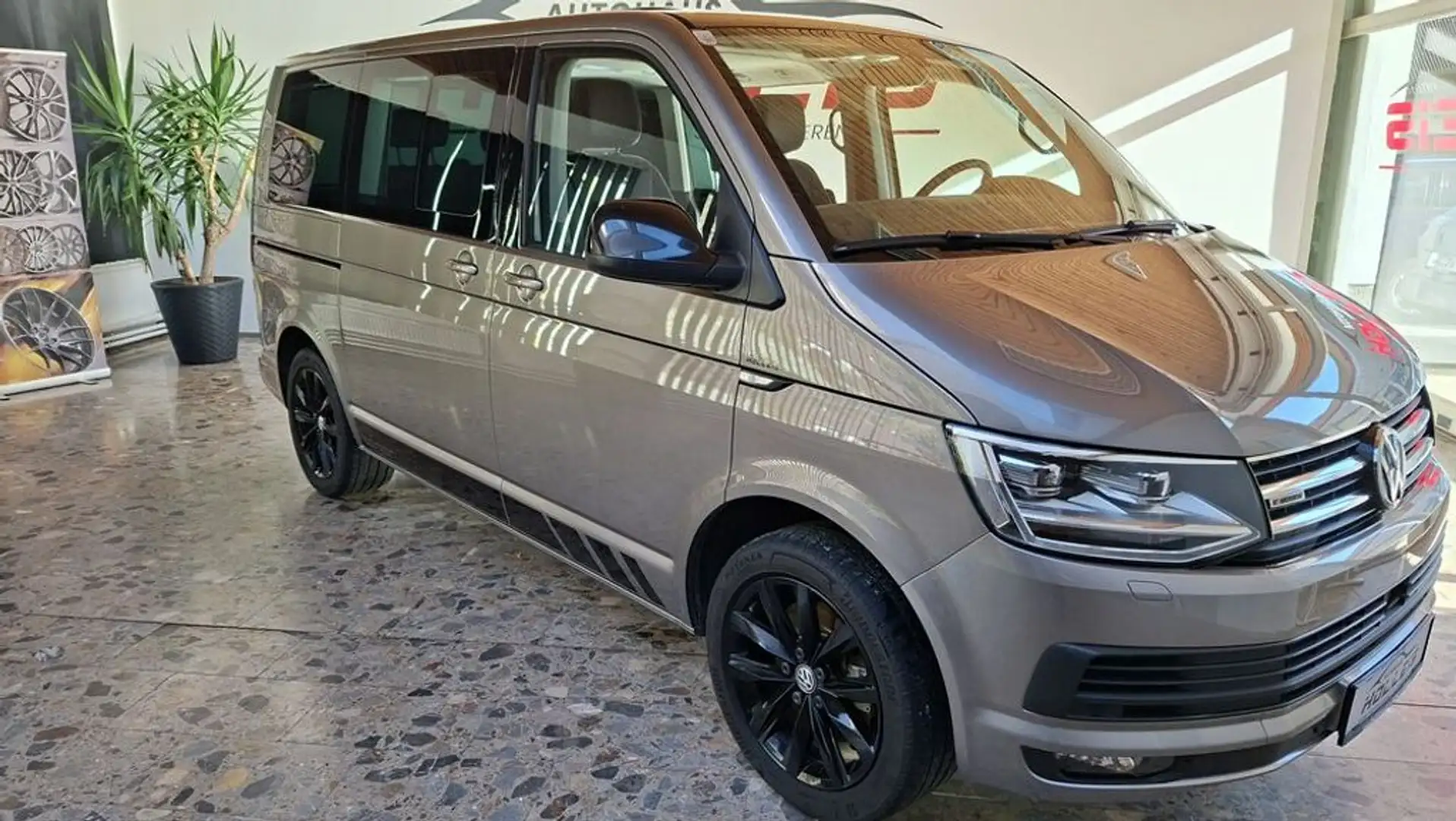 Volkswagen T6 Multivan 4Motion Motor Neu Eintausch möglich Beige - 2