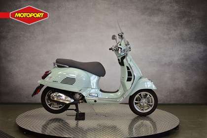 Vespa GTS 300