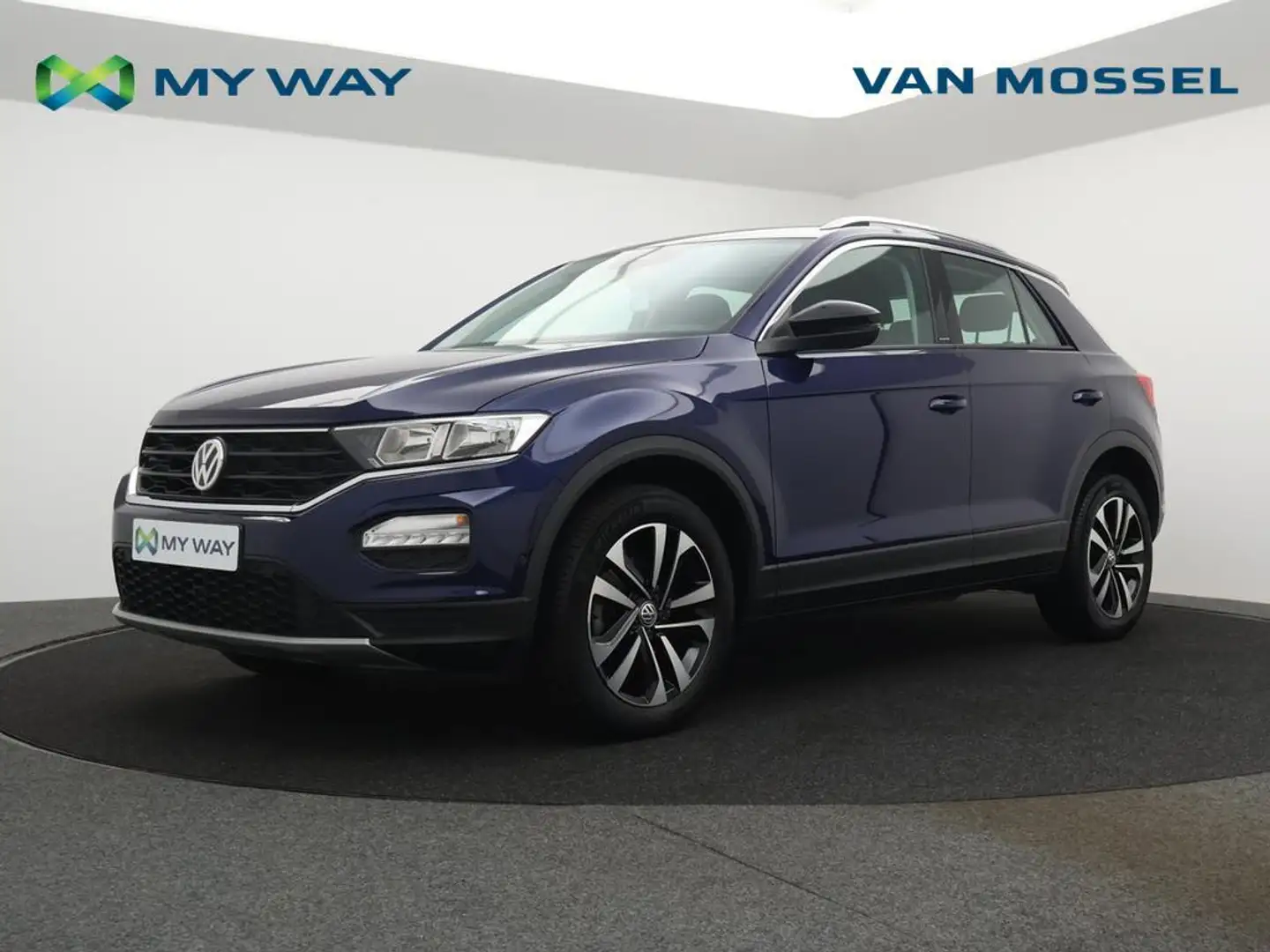 Volkswagen T-Roc T-Roc IQ.Drive 1.0TSI 115PK *17" WHEELS*PDC*ADAPTIVE CRUISE*BLTH*AIRCO*... Blue - 1