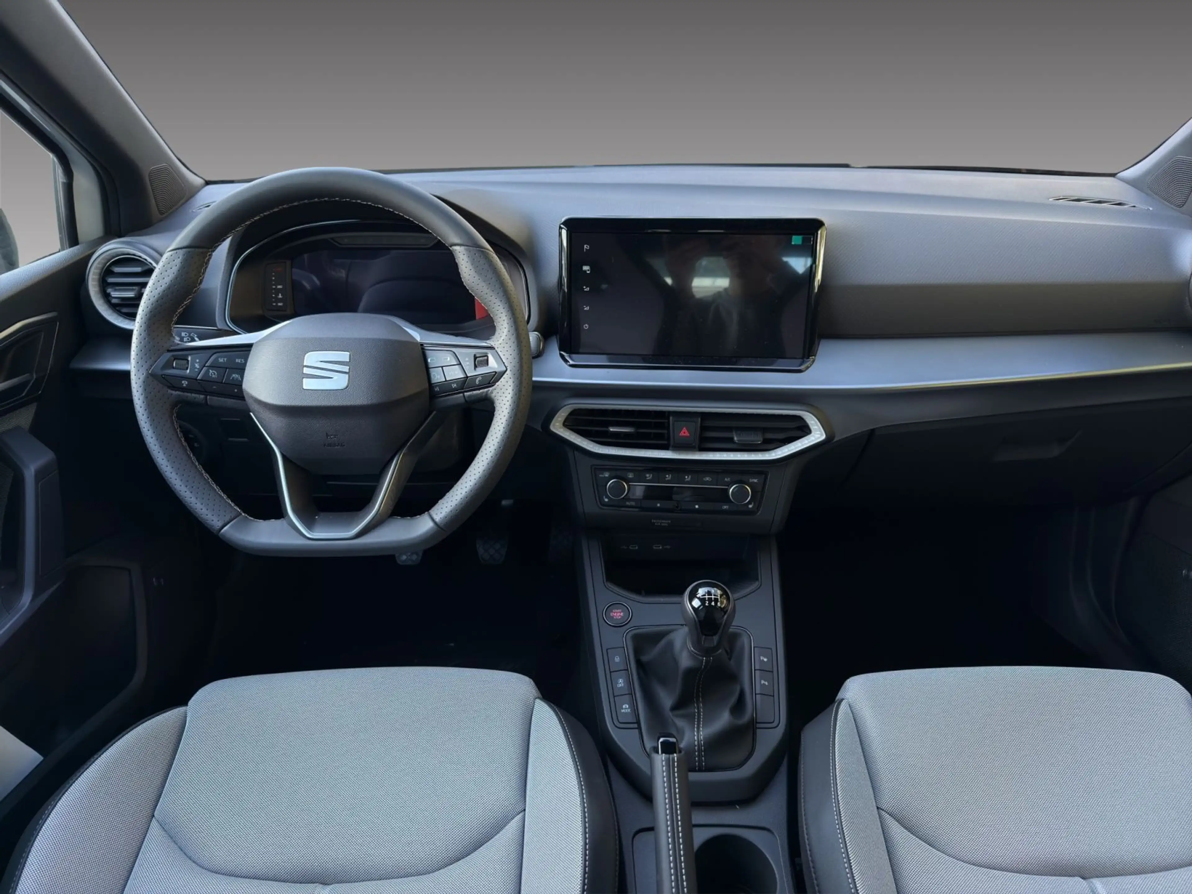 SEAT Arona FR 1.0TSI LED Soundystem — photo 14